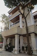 Four Leaf Hotel Arjuna Manor Varanasi