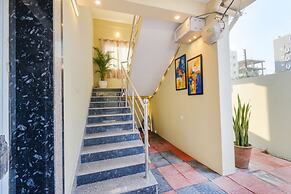 Fabhotel Rk Suites