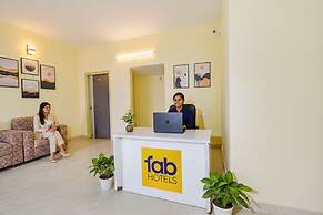Fabhotel Rk Suites