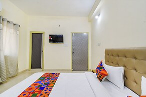 Fabhotel Rk Suites