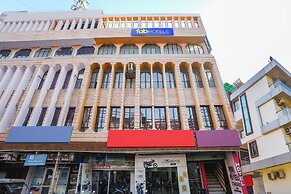 Fabhotel Standard Inn