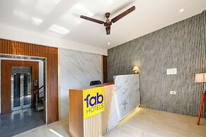 Fabhotel Ar Suites