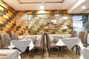 Fabhotel Prime Familto