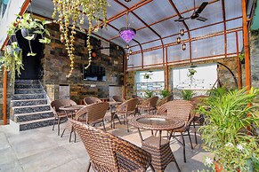 Fabhotel Prime Familto