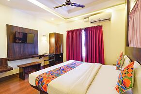 Fabhotel Royal Wood Premier