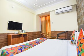 Fabhotel Prime The Everest 30