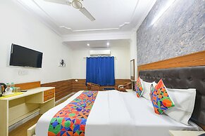 Fabhotel Prime The Everest 30