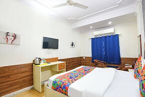 Fabhotel Prime The Everest 30