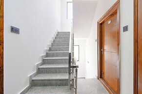Fabhotel Elegance