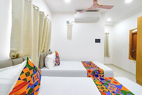 Fabhotel Elegance