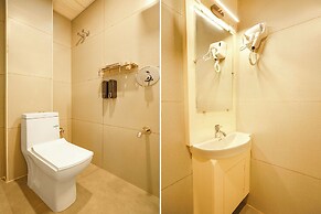 Fabhotel Purplle Inn