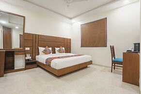 Fabhotel Prime City Star