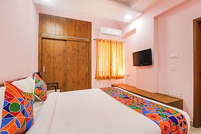 Fabhotel Hathvik Park