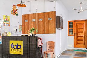 Fabhotel Hathvik Park