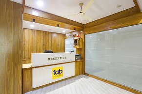 Fabhotel Raj Villa