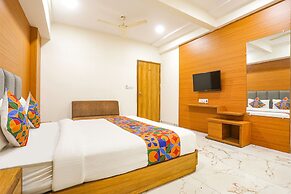 Fabhotel Raj Villa