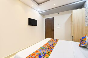 Fabhotel The Botanica