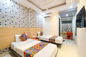 Fabhotel The Botanica