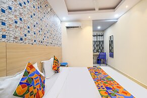 Fabhotel The Botanica