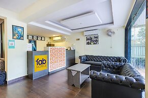 Fabhotel Shalom Indus Residency