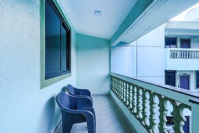 Fabhotel Shalom Indus Residency