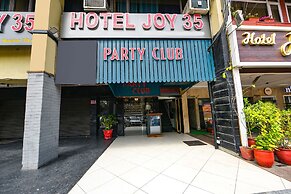 FabHotel Joy 35