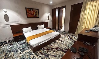 Fabhotel Siya Residency