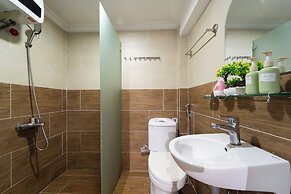 Gin House Hotel & Apartments