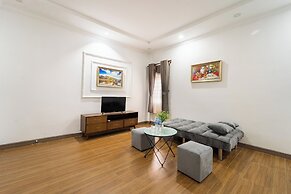 Gin House Hotel & Apartments