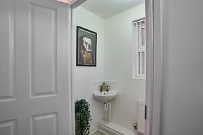 Host Stay Snowdrop Crescent I