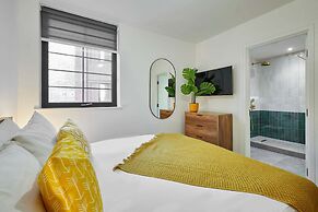 Host Stay Lockside House