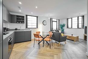 Host Stay Lockside House