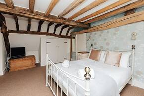 Antelope Cottage - Rural Pet Friendly Cottage