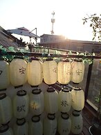 Shi San Du Fu Qing Nian Lv She