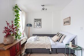 Charming Prague Apartment in Vršovice With Roof Terrace