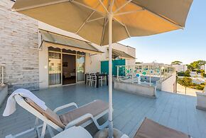 Lovely Studio With Seaview - Margarita