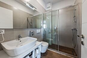 Seaview Haven - Trendafili