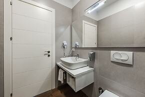 Seaview Haven - Trendafili