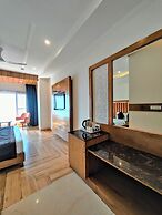 Luxury Inn by Stotrak Hotels