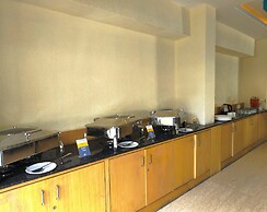 Luxury Inn by Stotrak Hotels