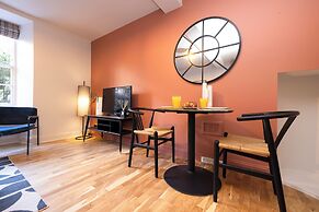 JOIVY Modern 1-bed flat in New Town