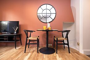 JOIVY Modern 1-bed flat in New Town