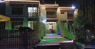 Hotel Ldumra Oasis