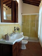 Podere Casato 2 Hills View, Pool, Wifi Tuscany