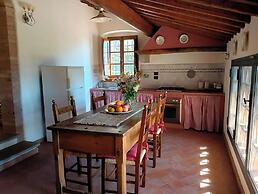 Podere Casato 2 Hills View, Pool, Wifi Tuscany