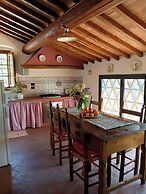 Podere Casato 2 Hills View, Pool, Wifi Tuscany