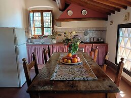 Podere Casato 2 Hills View, Pool, Wifi Tuscany