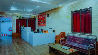 Amantran Hotel & Resort