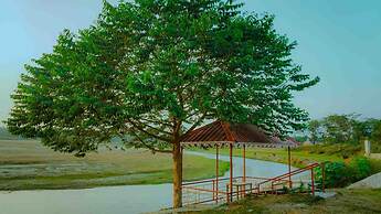 Amantran Hotel & Resort