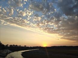 Amantran Hotel & Resort